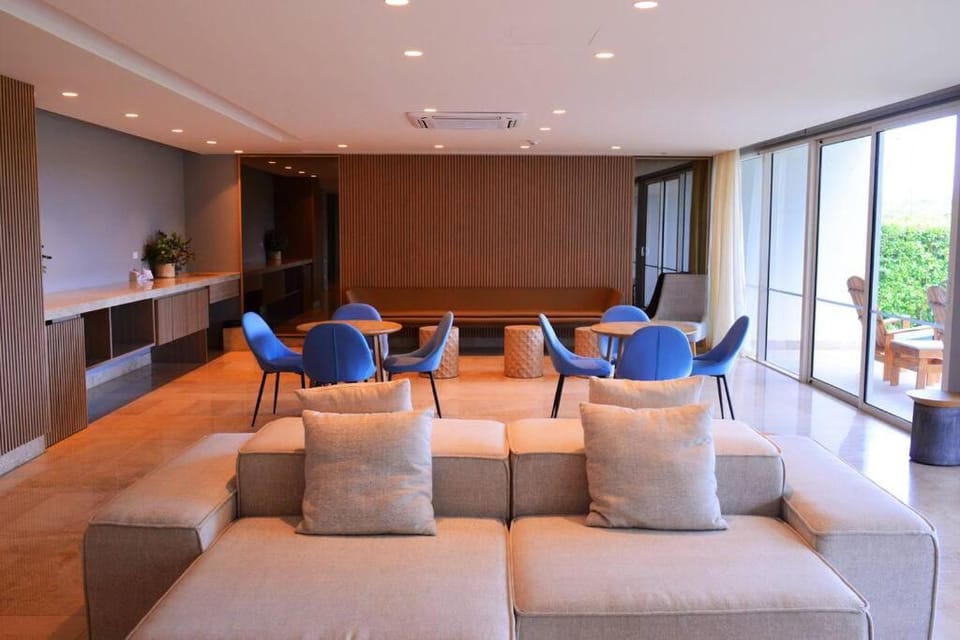 Meeting/conference room