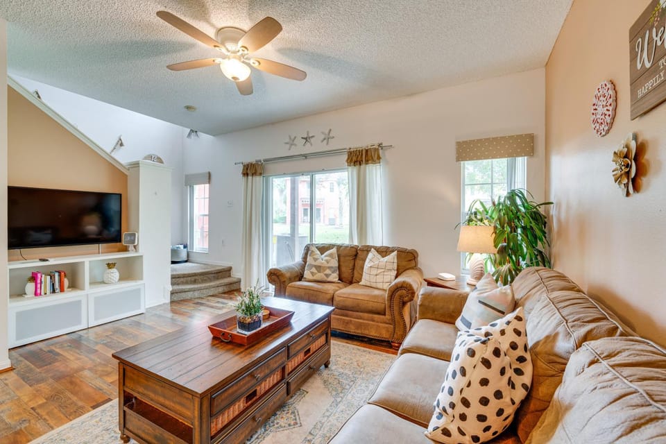 4 Mi to Disney: Emerald Island Resort Home! House in Four Corners