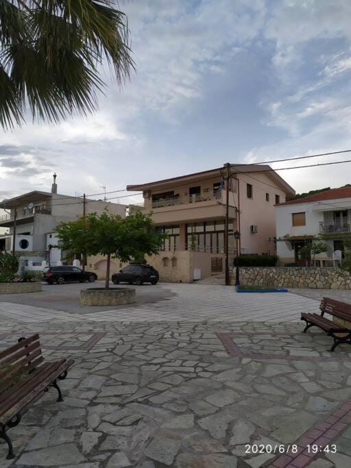 Anchors Aweigh 1-N.Skioni Kassandra Sea view apt. Apartment in Halkidiki