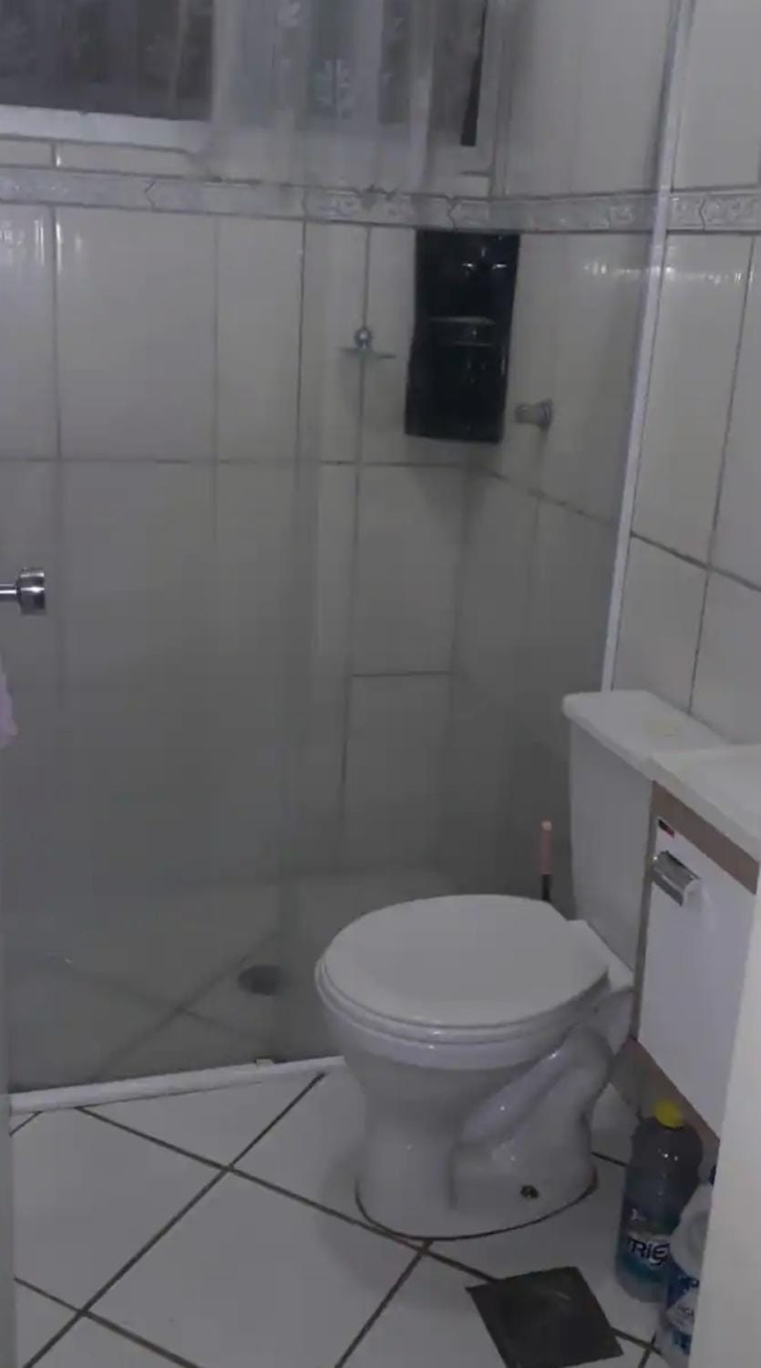 Apartamento inteiro, completo para até 8 pessoas por locação Não é divido com outros pessoas apenas significa que vc pode locar que tem capacidade para até 8 pessoas mas a locação sempre é individual de quem locou Check in possível nas 24 hrs Apartment in Campinas