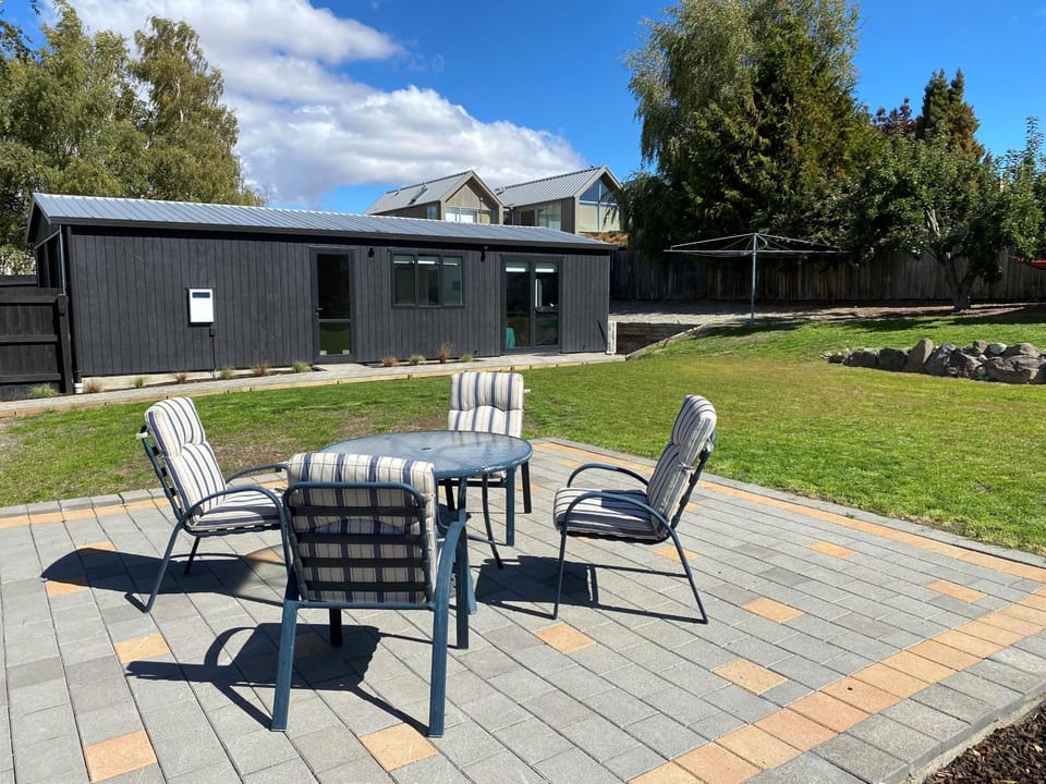 Patio, Day