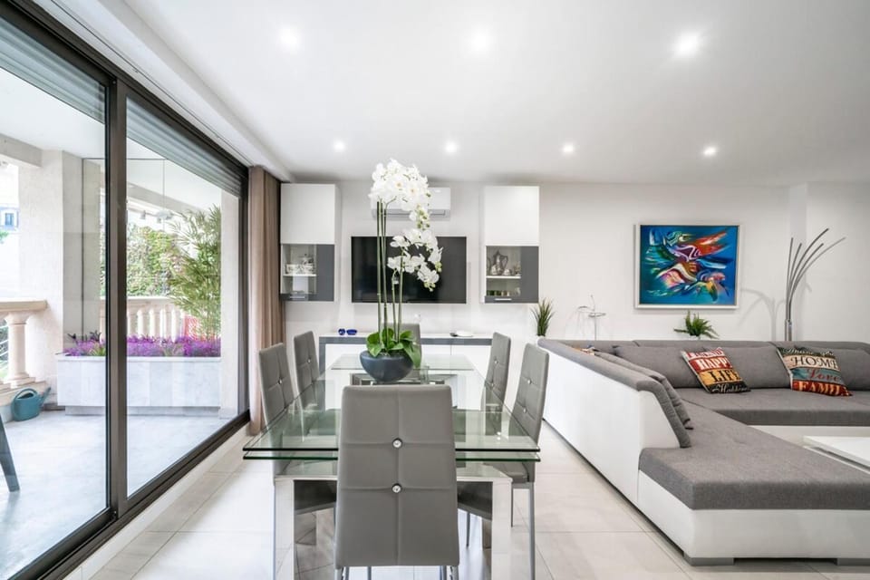 Wonderful 2 bedroom apartment Apartment in Cannes