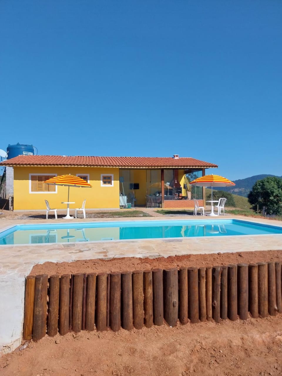 Property building, Swimming pool