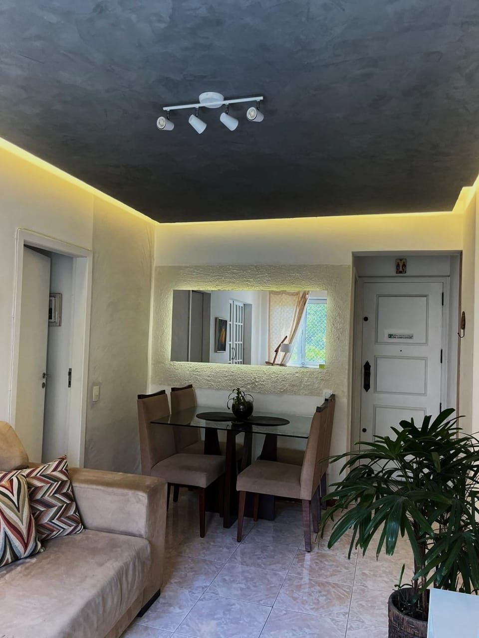 Communal lounge/ TV room, Living room, Decorative detail, Seating area, soundproof, air conditioner