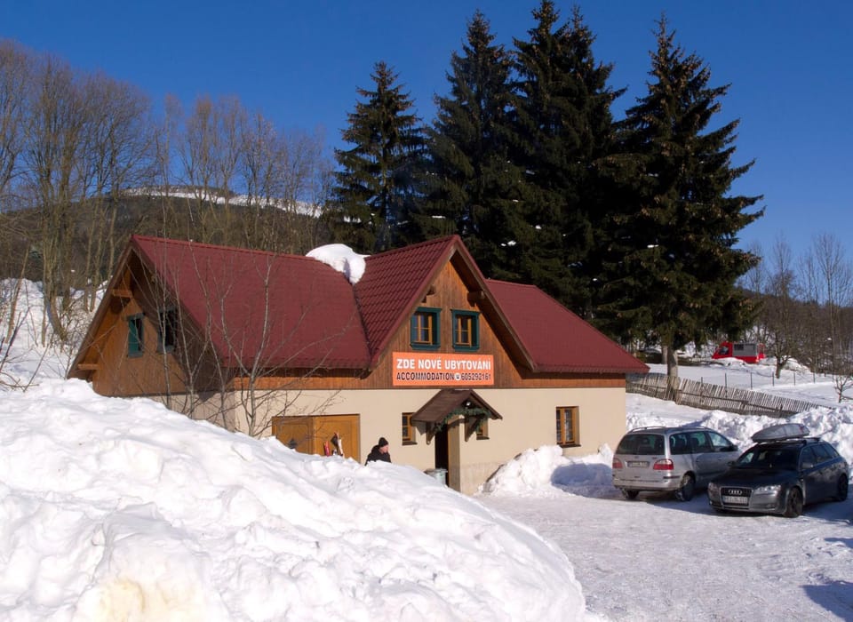 Property building, Winter, Parking
