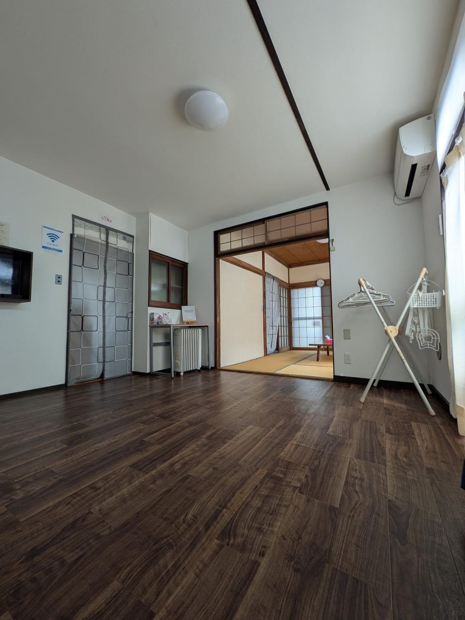 【小山駅徒歩7分】みんなで宅飲み！貸切一軒家ニシグチノイエ wifi有、銭湯近く Apartment in Japan
