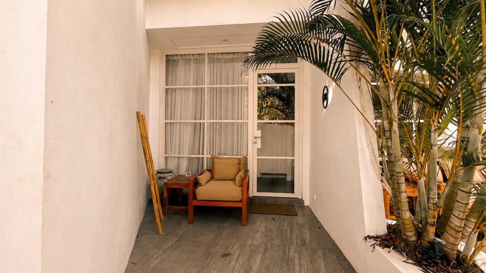 Seating area, Garden view