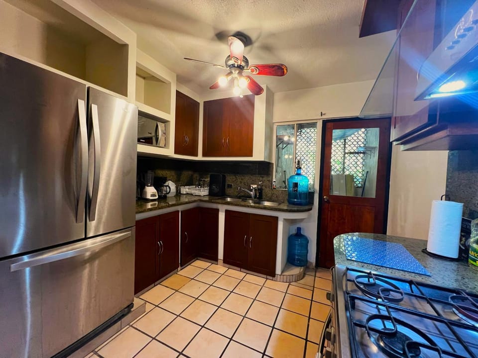 Kitchen or kitchenette, fireplace, minibar, pet friendly, stove