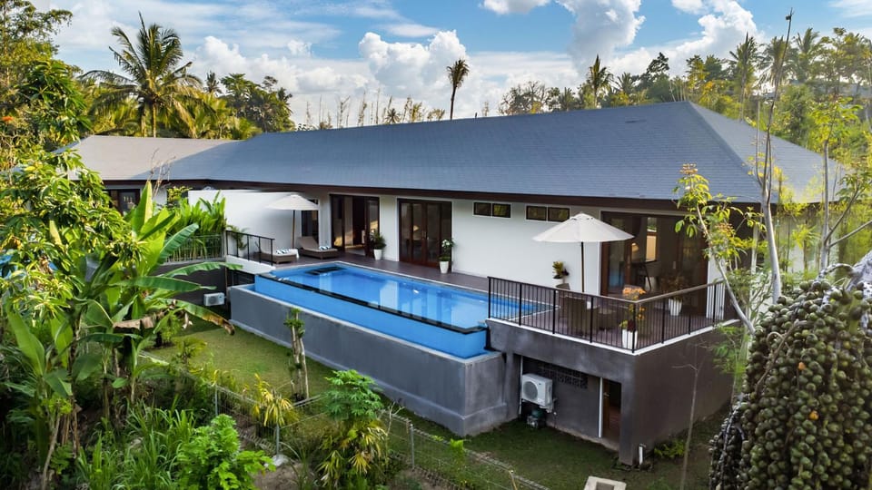 Day, Garden, Garden view, Pool view, Swimming pool, sunbed