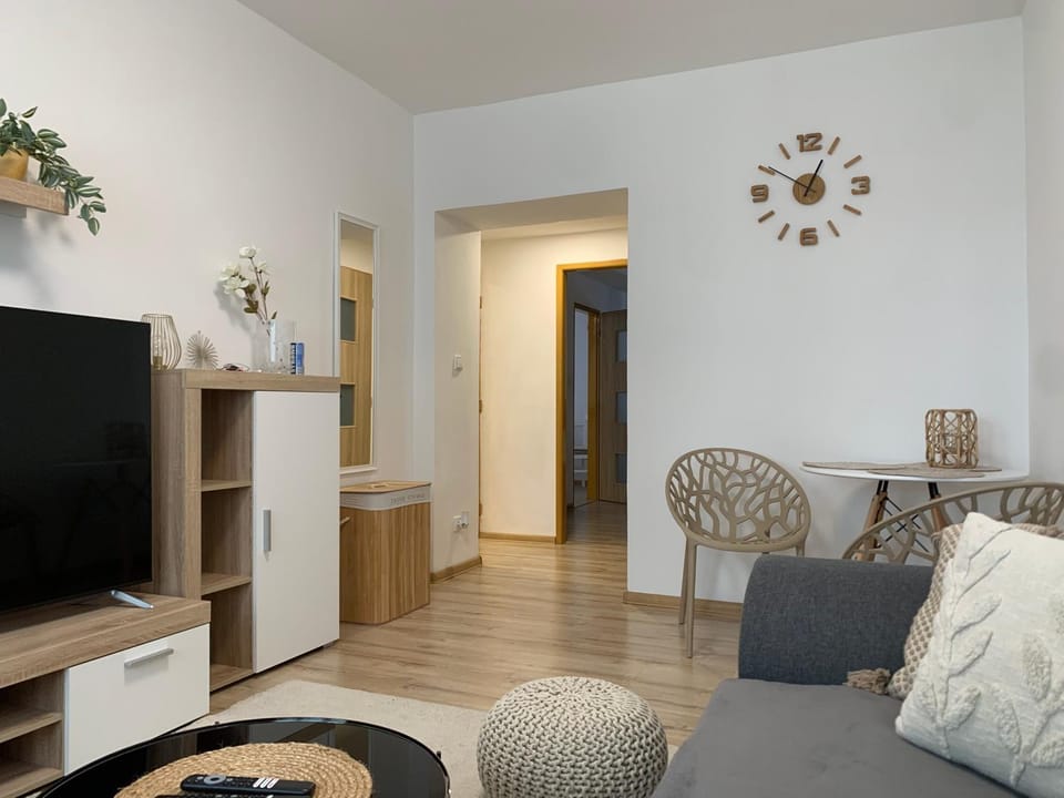 Přízemí v parku. (Apartment no.8) Apartment in South Moravian Region