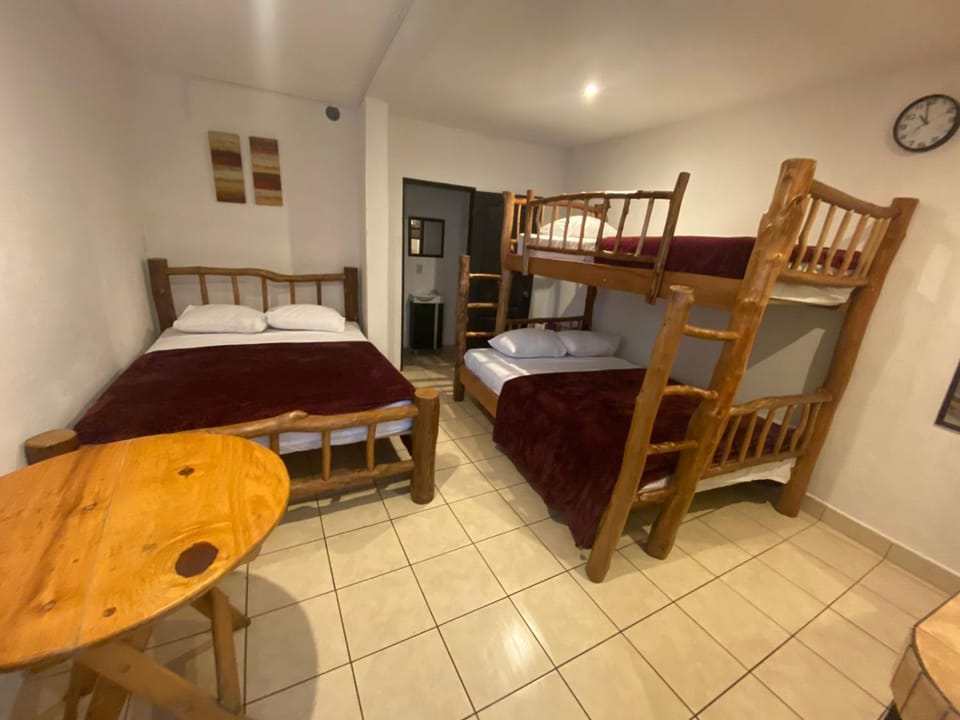 Hotel 17-52 Bed and Breakfast in Guatemala City