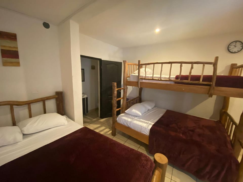 Hotel 17-52 Bed and Breakfast in Guatemala City