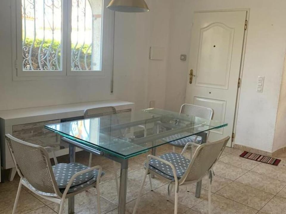 Casa con Jardín Privado, Piscina y Barbacoa en Miami Playa - ES-9-166 House in Baix Camp
