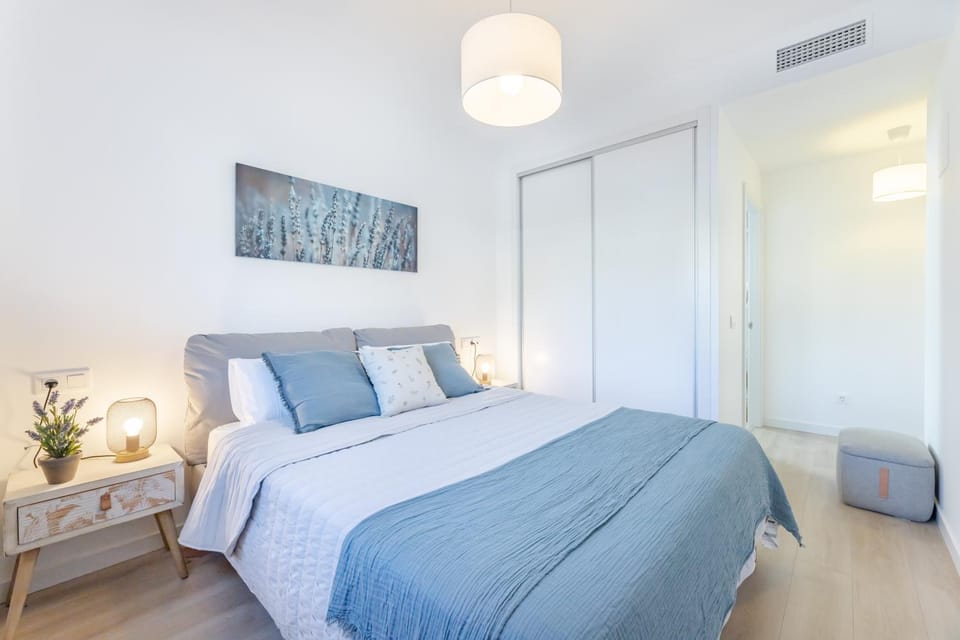 Bed, wardrobe