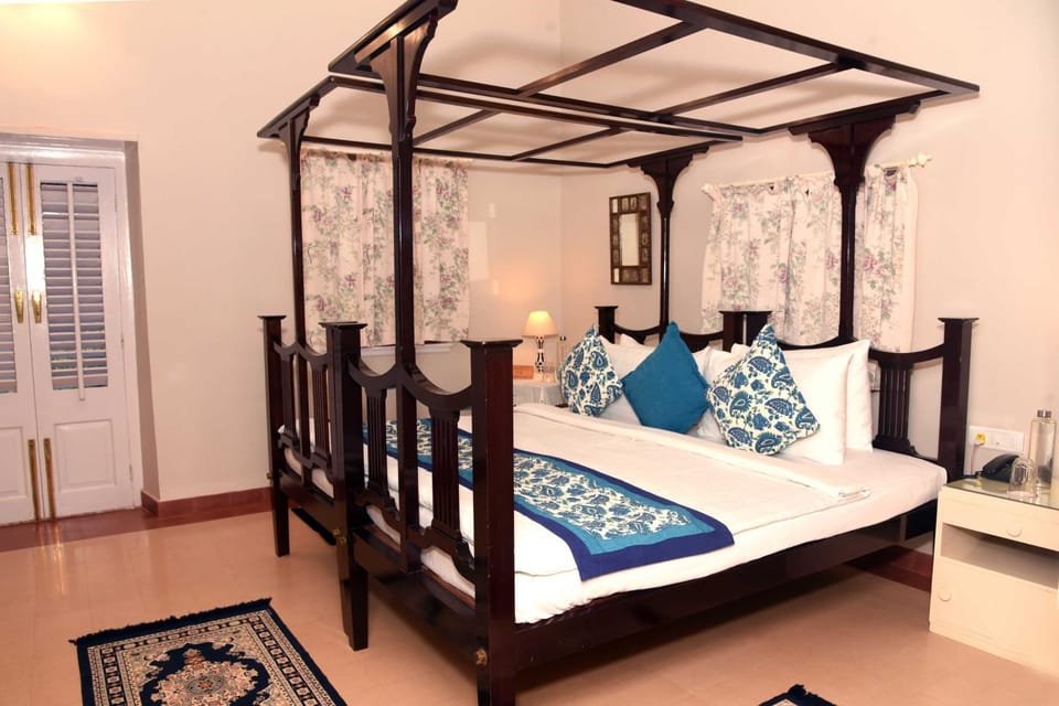 ama Stays & Trails Dingley Dell , Mahabaleshwar Villa in Maharashtra