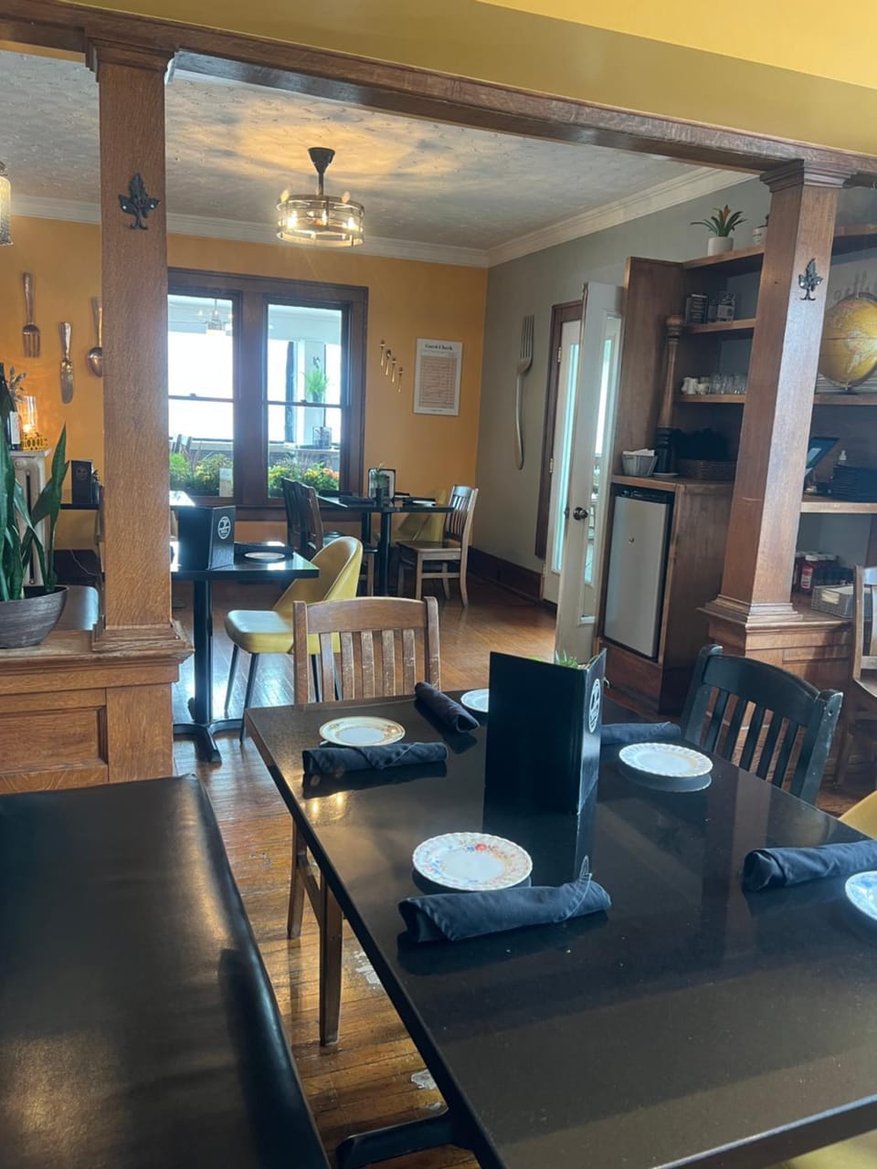 Restaurant/places to eat