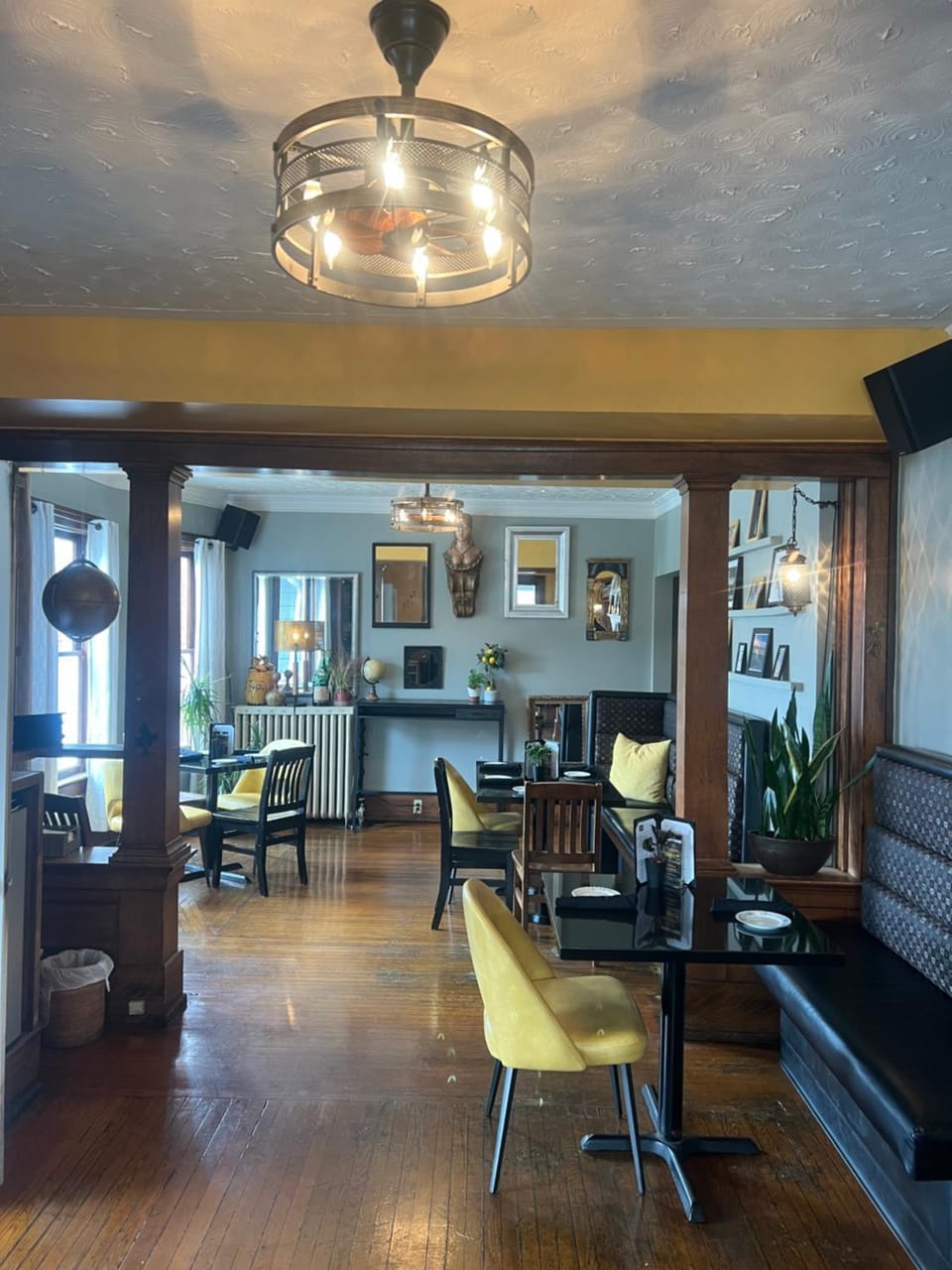 Restaurant/places to eat
