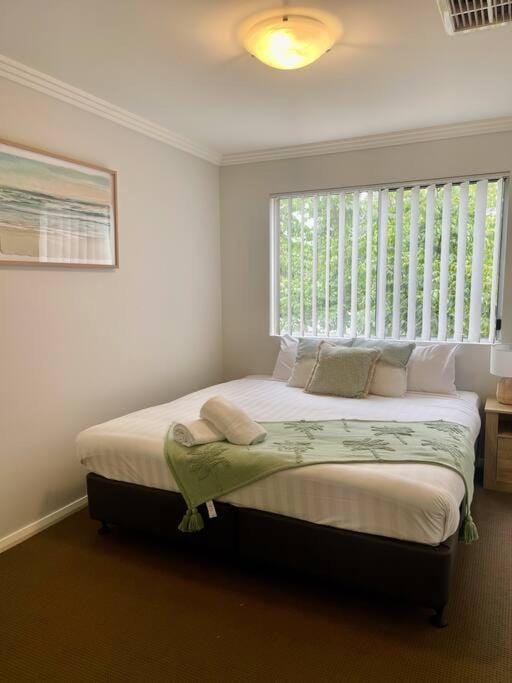 Tarcutta St Two House in North Wagga Wagga