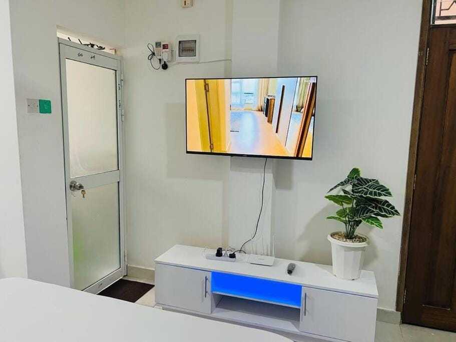 Studio Apartment Bamburi0711519879 Near JSB BlockA Apartment in Mombasa