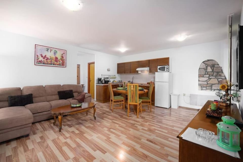 Rosello 1 by Briskva Apartment in Istria County