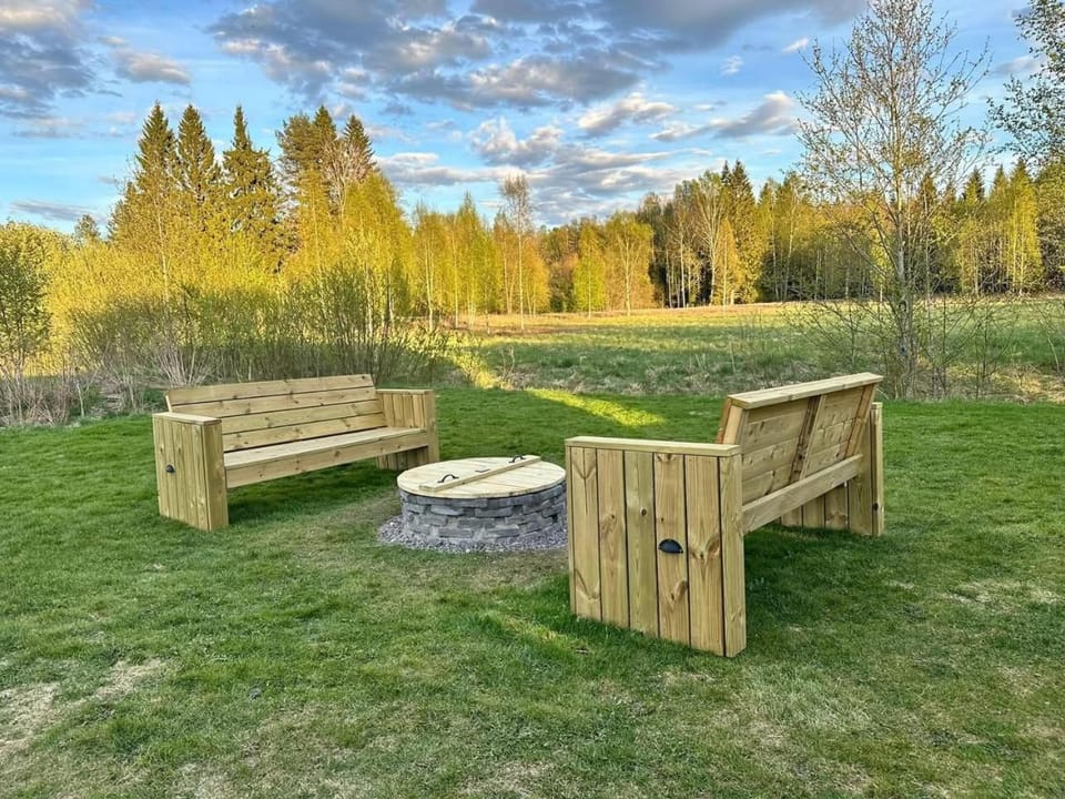 Stuga Fyra Säsonger - Fishing - Skiing - Hottub House in Sweden