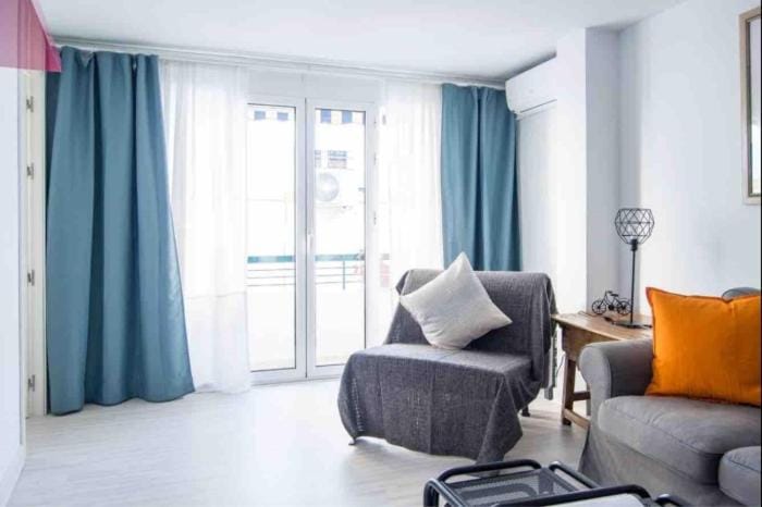 Junto a Calle Betis y Plaza de Cuba Apartment in Seville