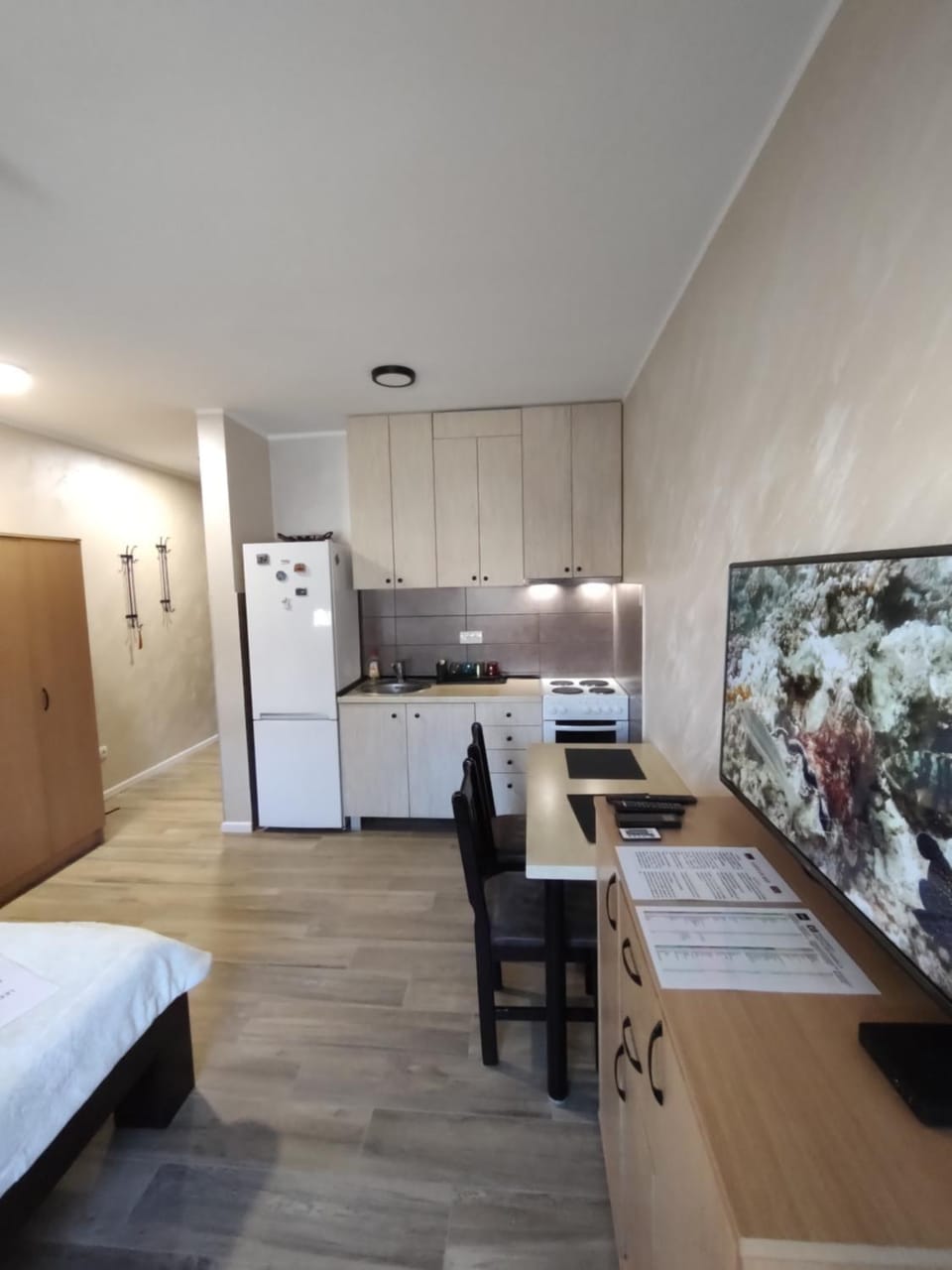 Kitchen or kitchenette