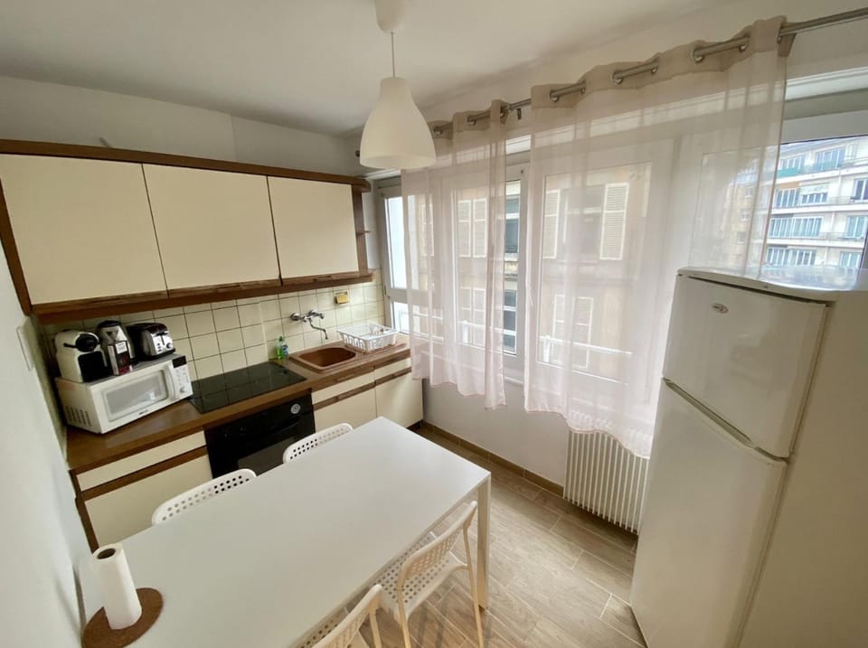 Appartement GARE Strasbourg avec parking Apartment in Strasbourg