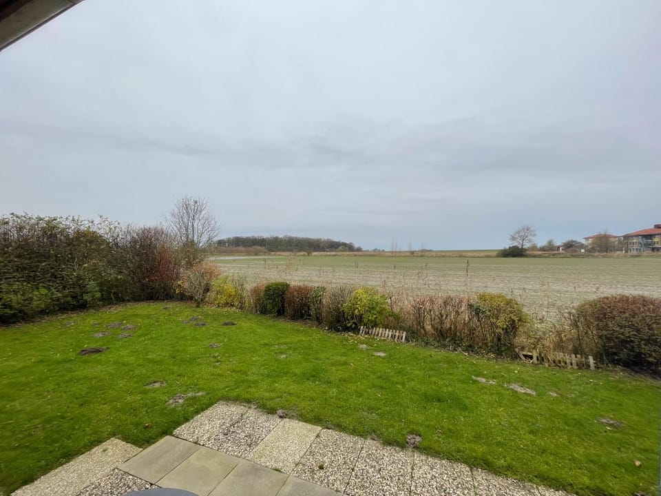 Haus Willi mit Hund in Schillig House in Wangerland