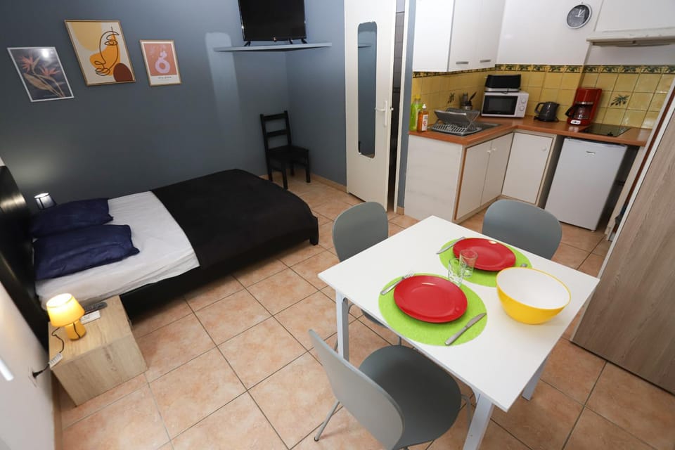Grand studio 6 à 50m de la plage Argelès Apartment in Argeles-sur-Mer