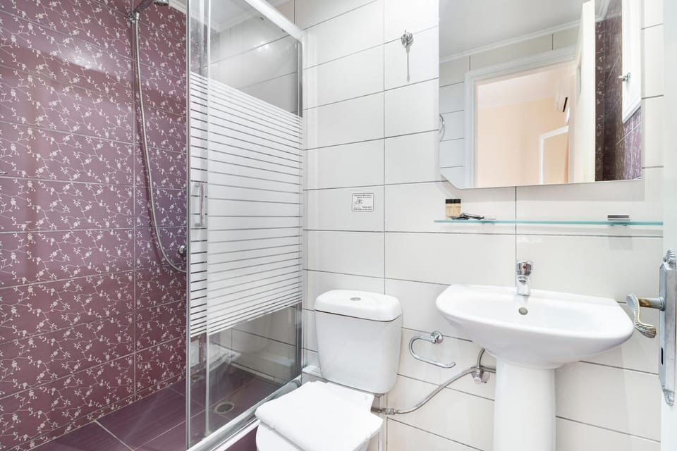 Bathroom, Living room