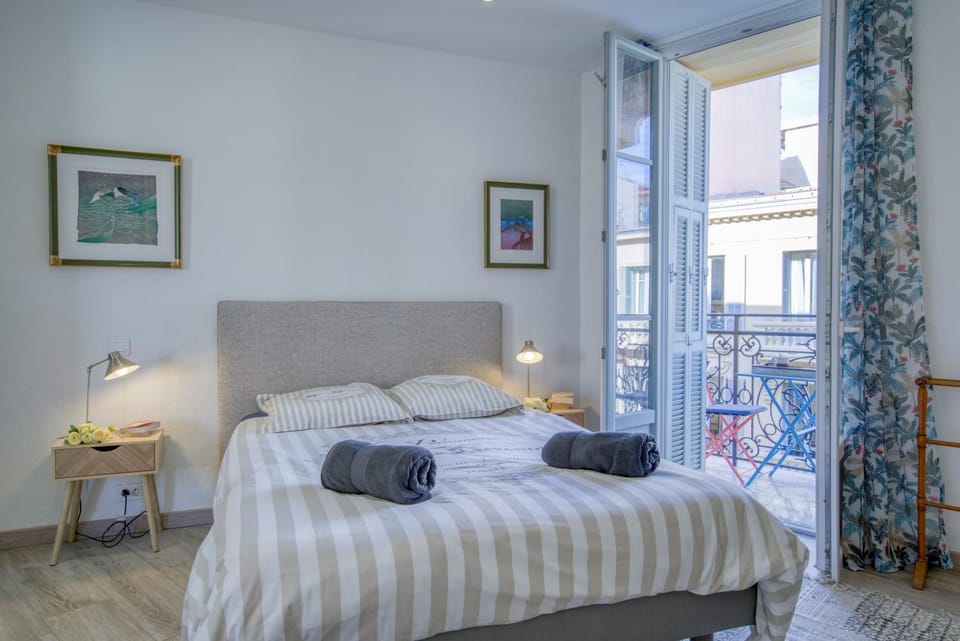 Balcony/Terrace, Balcony/Terrace, Photo of the whole room, Bedroom