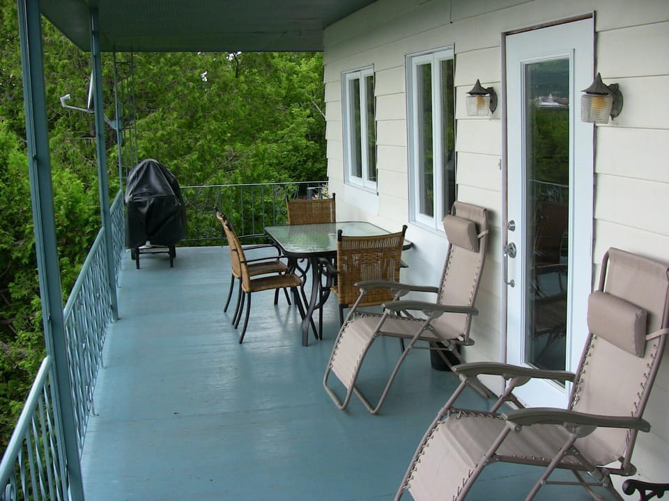 Facade/entrance, Balcony/Terrace, Balcony/Terrace