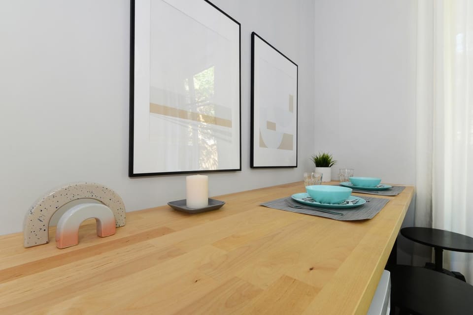 Monochrome Chic Apartments R61 Apartment in Budapest