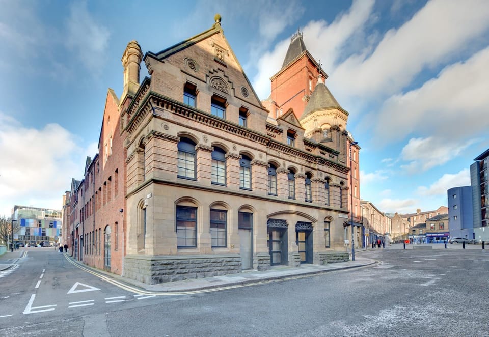 Property building, Neighbourhood, Street view