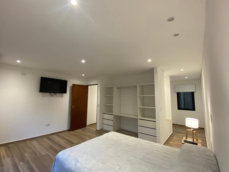 Photo of the whole room, Evening entertainment, Bedroom, wardrobe