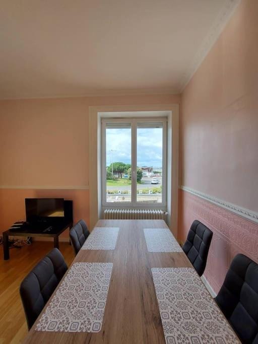 Granville : appart. vue mer proche centre ville Apartment in Granville