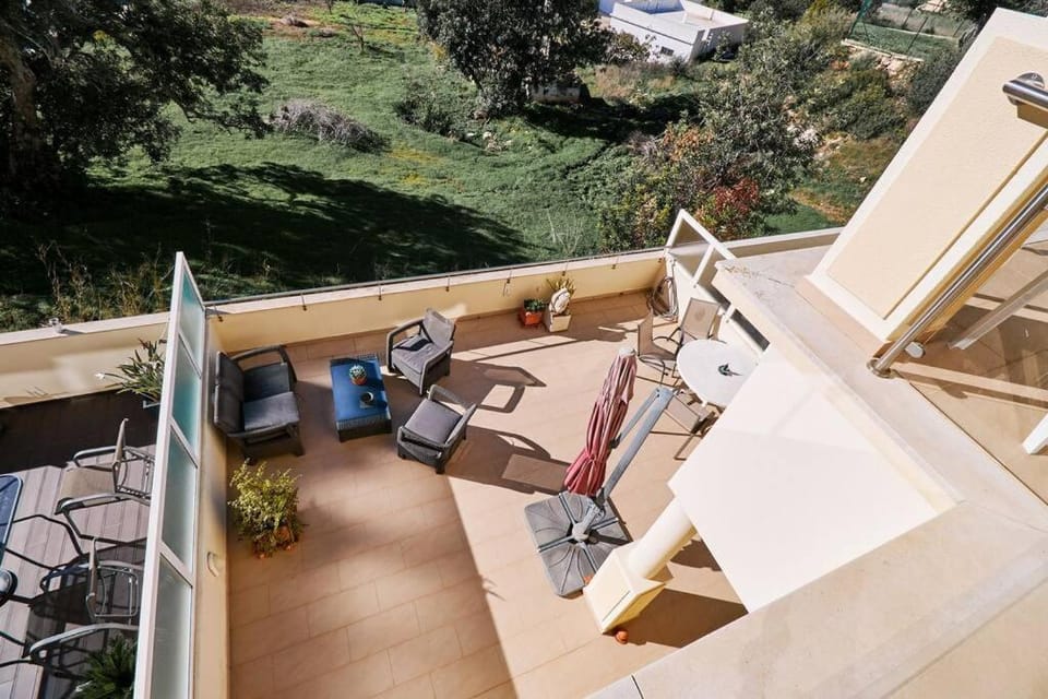 NEU - Casa Tina mit Meerblick und Pool House in Guia