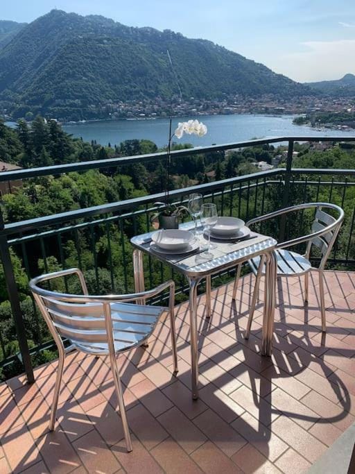 Natural landscape, Balcony/Terrace, Mountain view