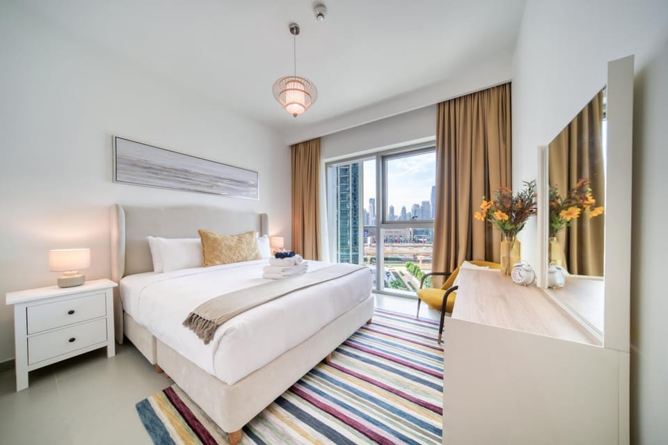 Downtown - 2BR Apartment with Burj Khalifa View Apartment in Dubai