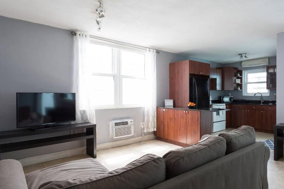 TV and multimedia, Kitchen or kitchenette