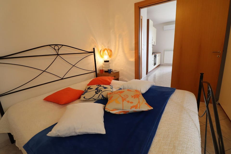 Property building, Living room, Bedroom