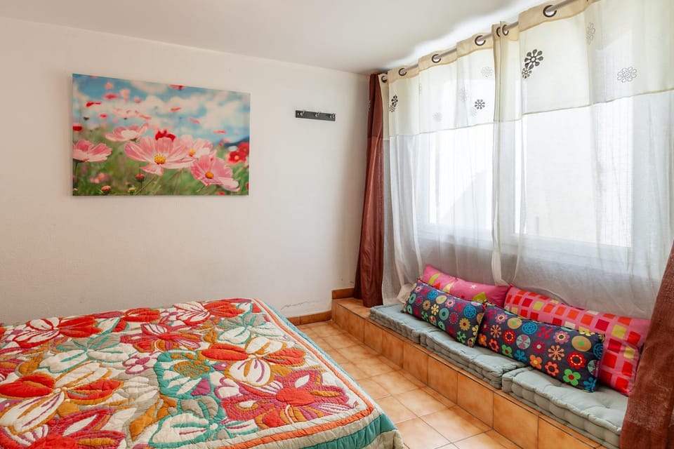 Living room, Bedroom