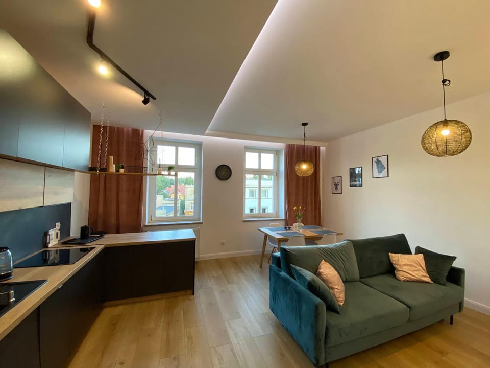 Kitchen or kitchenette, Living room, Seating area