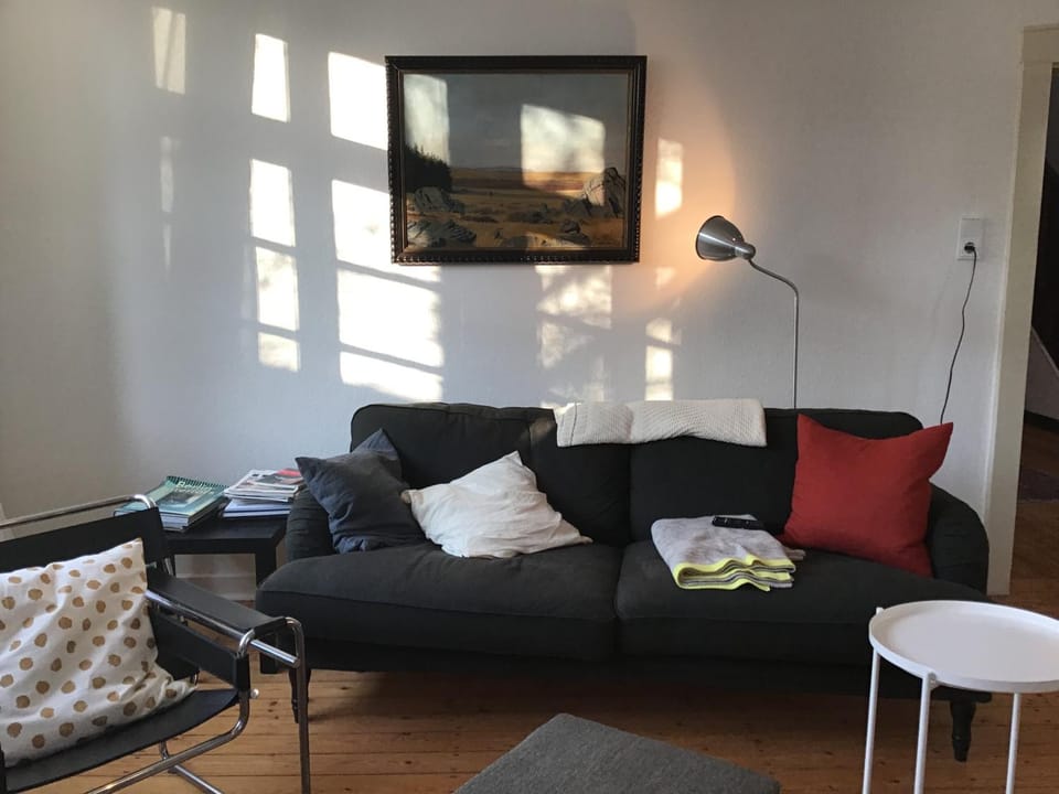 Property building, Living room
