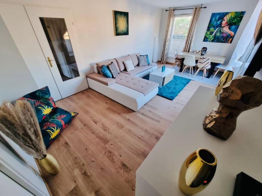 Magnifique Appartement, 5mn du métro proche Paris Apartment in Aubervilliers