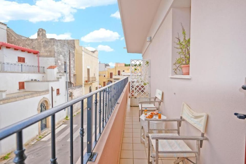 Property building, View (from property/room), Balcony/Terrace