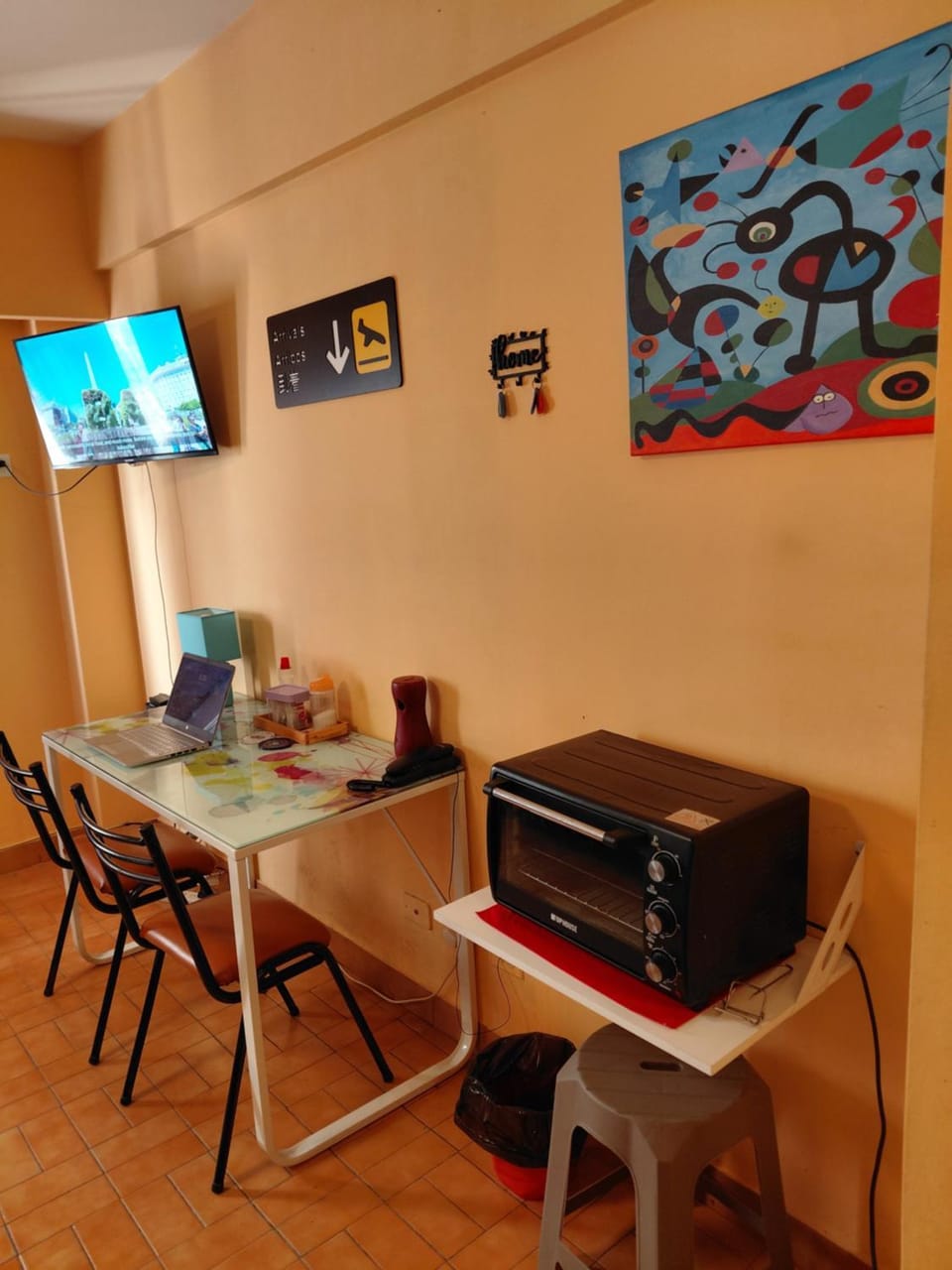 TV and multimedia, Dining area
