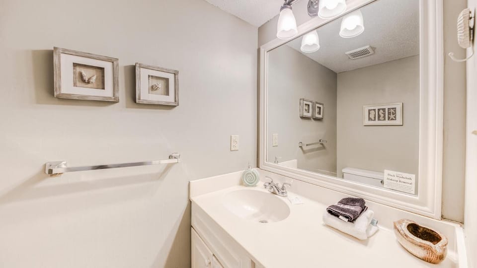 Southbay 34 Beach Access 3 Bedroom Townhome House in Destin