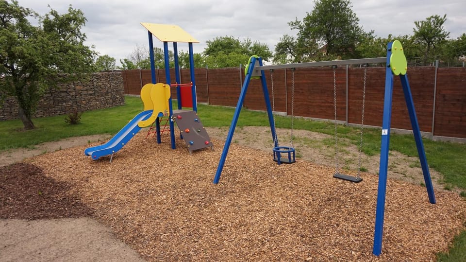 Day, Natural landscape, Children play ground, Garden